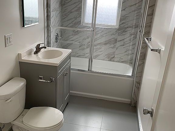 2nd image of 790 22nd Ave APT 7