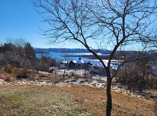 125 Shoshone Point, Blue Eye, MO 65611