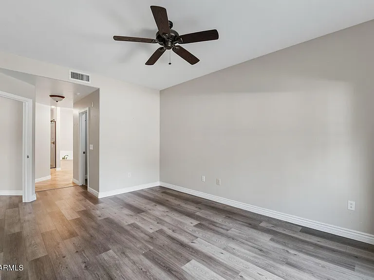 5450 E Deer Valley Dr #1015 — Photo 18