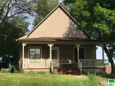 102 Elm St, Ireton, IA, 51027