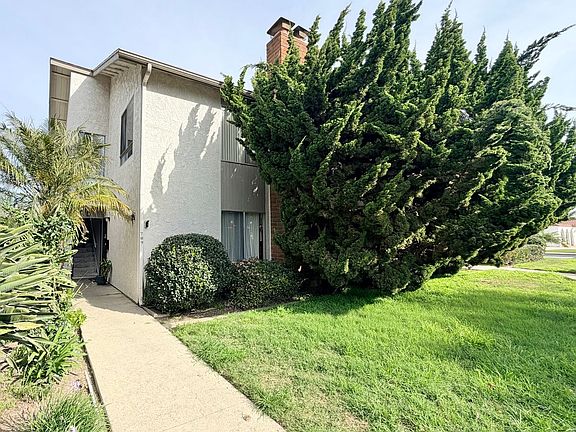 2nd image of 711 Ivywood Dr