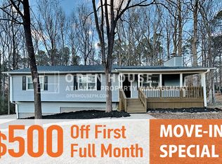 498 Hardy Cir, Dallas, GA 30157