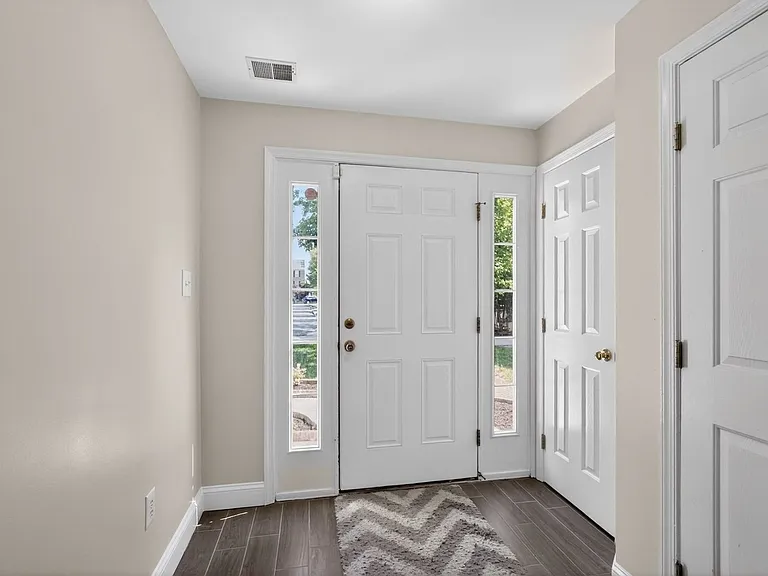 21 Golf View Ct — Photo 10