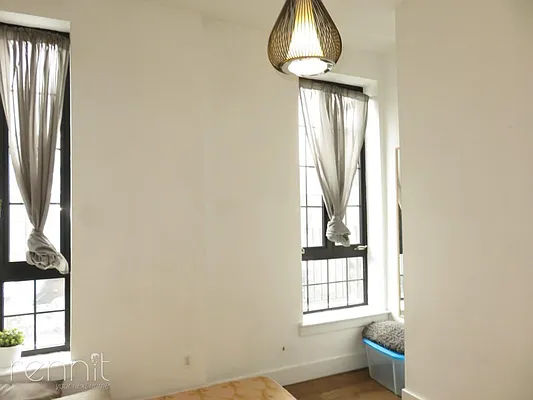 Rented by Rennit Inc. | media 45