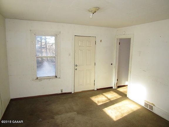 2nd image of 18094 260th Ave