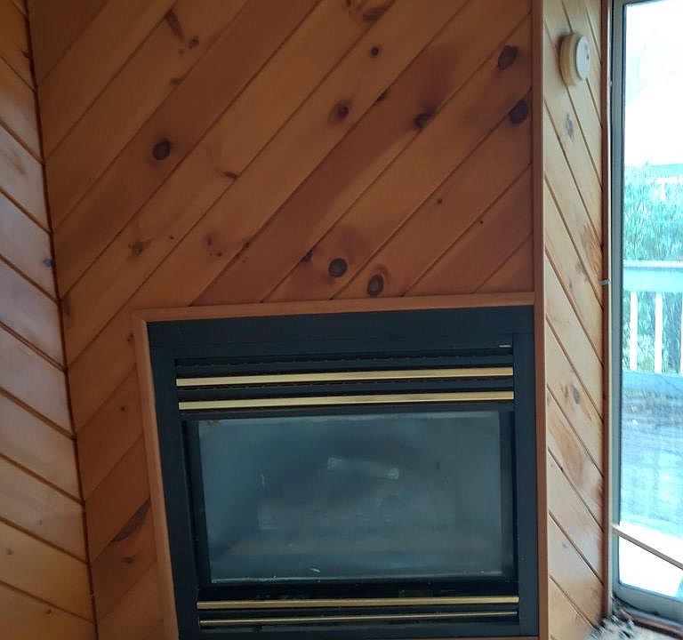2nd image of 62 Glen Ave