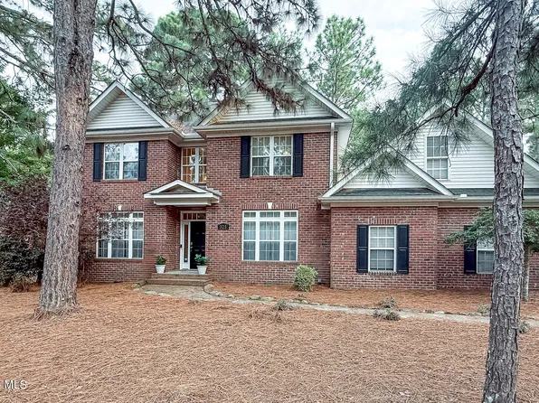 325 Sugar Pine Drive, Pinehurst, NC 28374