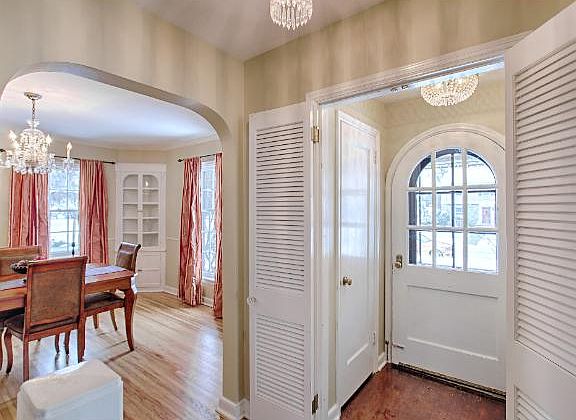 3rd image of 1216 Bayard Ave