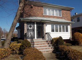 22903 58th Ave, Bayside, NY 11364