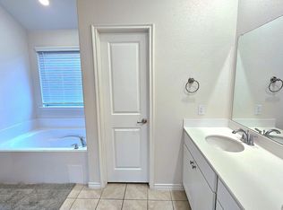 7521 Continental Dr, McKinney, TX 75071