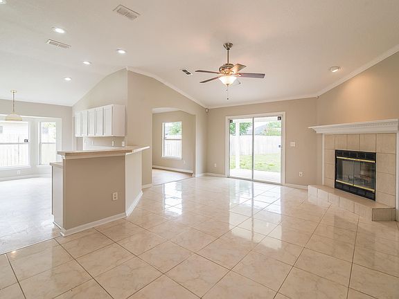3rd image of 8458 Watermill Blvd