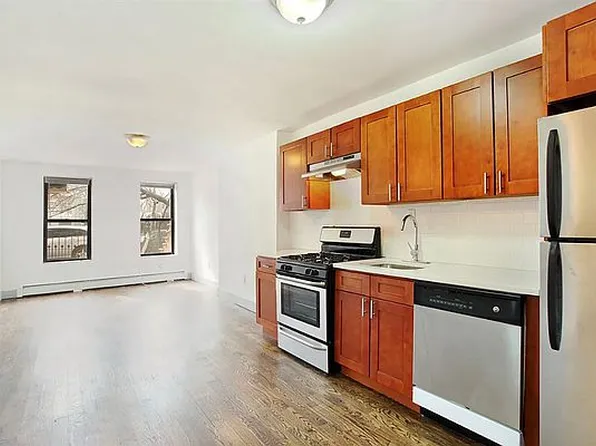 189 Chauncey St #A, Brooklyn, NY 11233