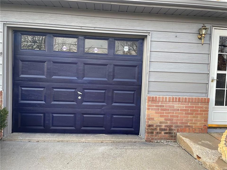 2nd image of 204 W South St