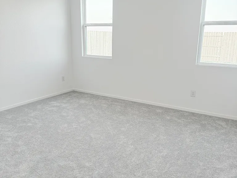 6814 Dutch Iris Dr — Photo 28