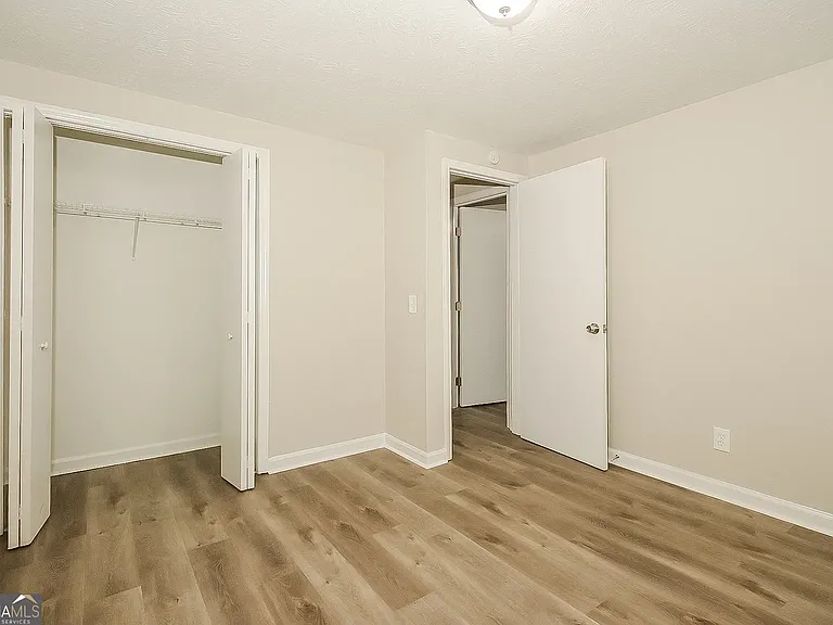 5926 S Bear Dr — Photo 13