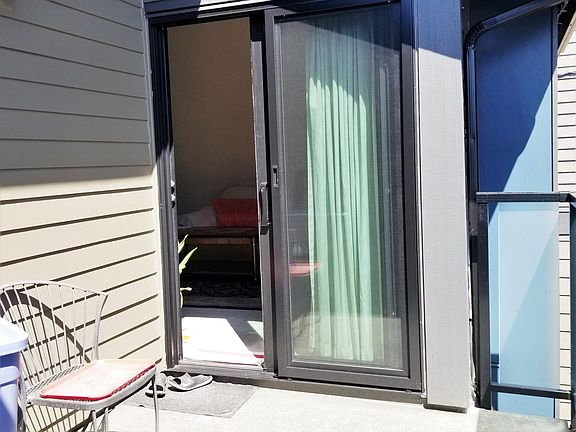 3rd image of 1801 N 107th St APT 303