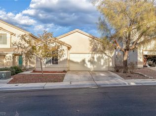 7240 Quarterhorse Ln, Las Vegas, NV 89148