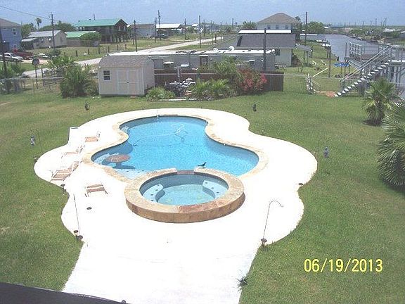 3rd image of 2326 Gulfview Dr
