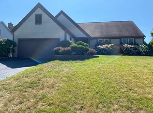52 Bartholomew Blvd, Powell, OH 43065