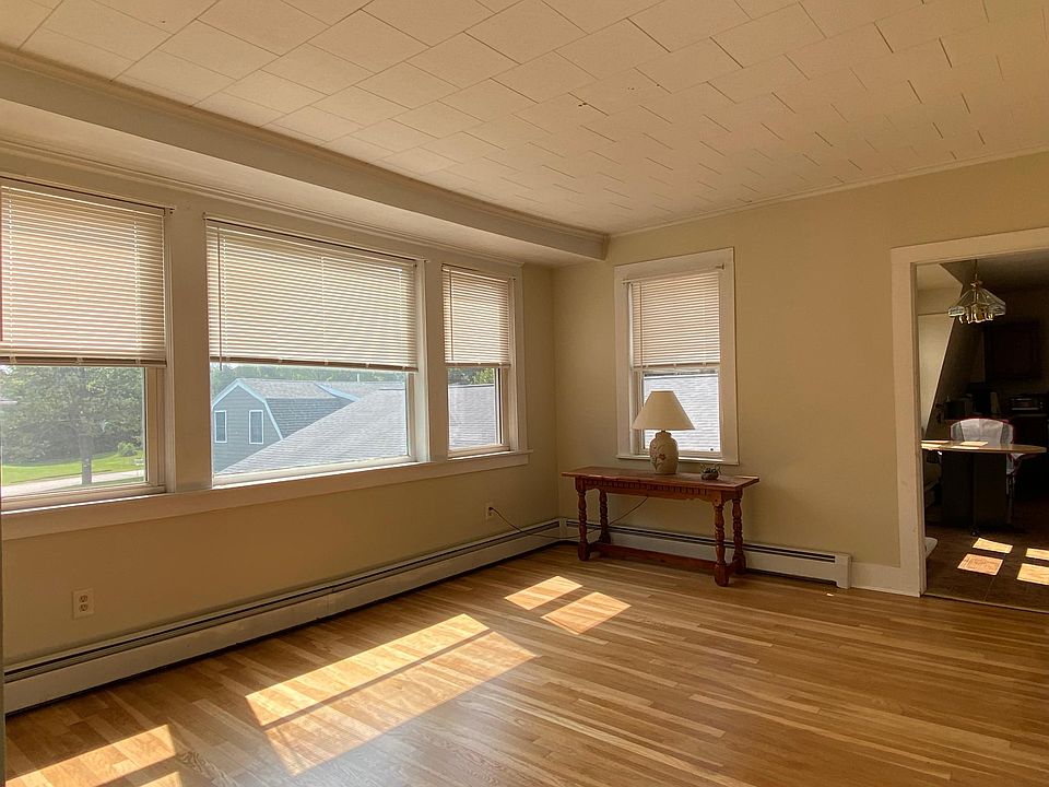 66 Western Ave 2, Biddeford, ME 04005 Zillow