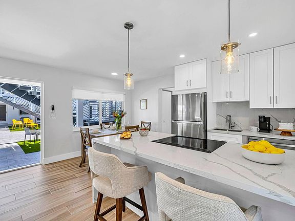 3rd image of 347 N Birch Rd #1-9