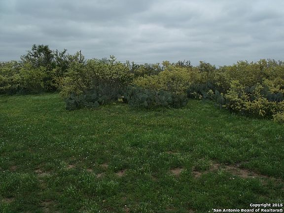 3rd image of 6652 Fm 462 South