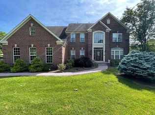 8 Dally Rd, Flemington, NJ 08822