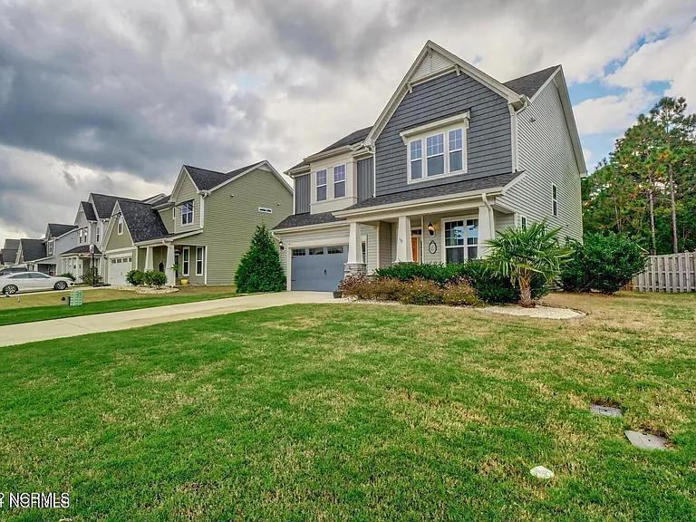 363 Belvedere Dr — Photo 4