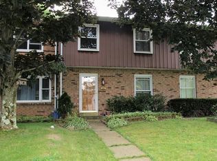 106 C Margate Dr, Butler, PA 16001