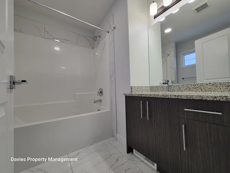 9475 Colak Ln SW — Photo 8