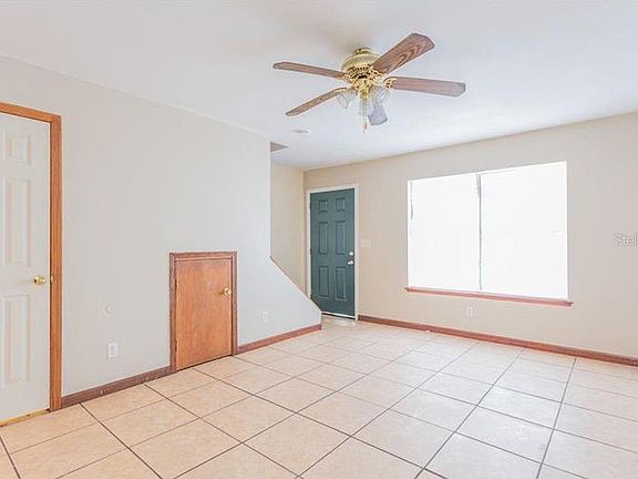 4th image of 10020 N Aster Ave