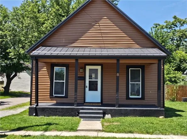 8 S Sycamore St, Jamestown, OH 45335