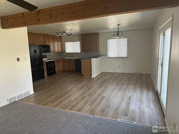 5th image of 804 41st Ave