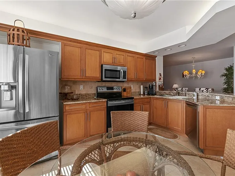 2516 Orchid Bay Dr #101 — Photo 10