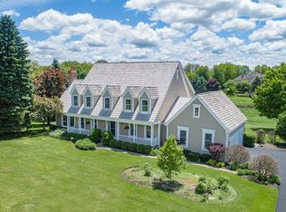 3107 Remington Dr, Crystal Lake, IL 60014