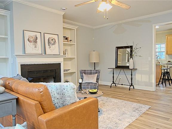 3rd image of 4441 Baylor St