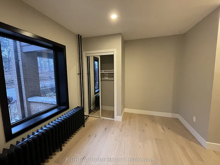 363 Parkside Dr #1 — Photo 7