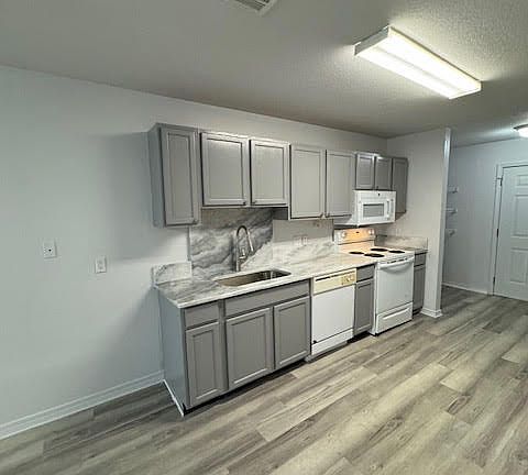 3rd image of 15149 Deer Creek Dr #B