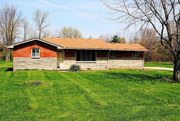1st image of 210 Turner Dr
