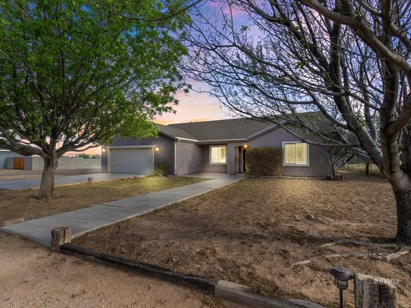 575 W 700 S, Pima, AZ 85543