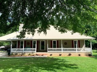 180 Maplewood Cir, Pell City, AL 35128