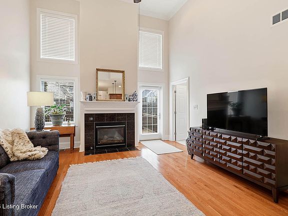 3rd image of 10202 Dorsey Pointe Cir