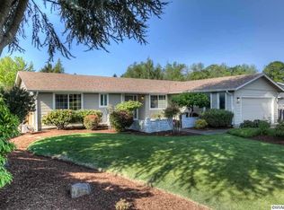 1082 SE Academy St, Dallas, OR 97338