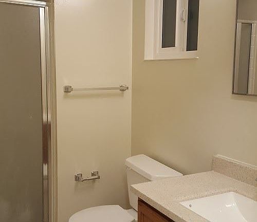 5th image of 850 Coleman Ave APT 03A