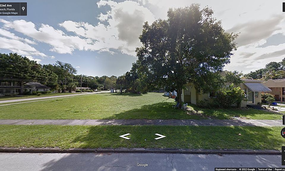 1st image of 1860 22nd Ave