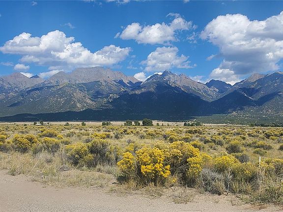 5th image of 553 Cottonwood Creek Road