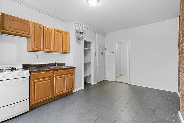 Rented by REAL New York | media 11