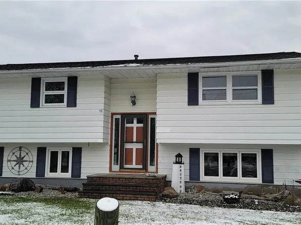 6332 Lakeshore Rd, Cicero, NY 13039