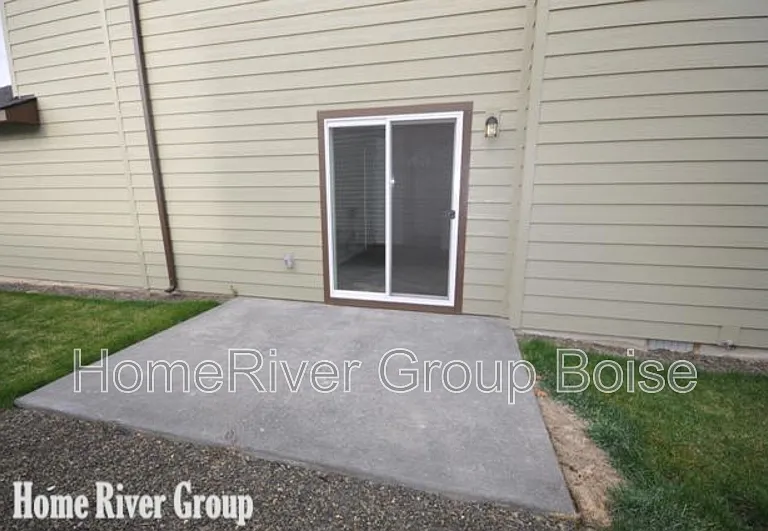 4265 S Overhill Way — Photo 18