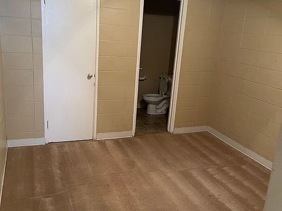 5th image of 808 14th Ave #18